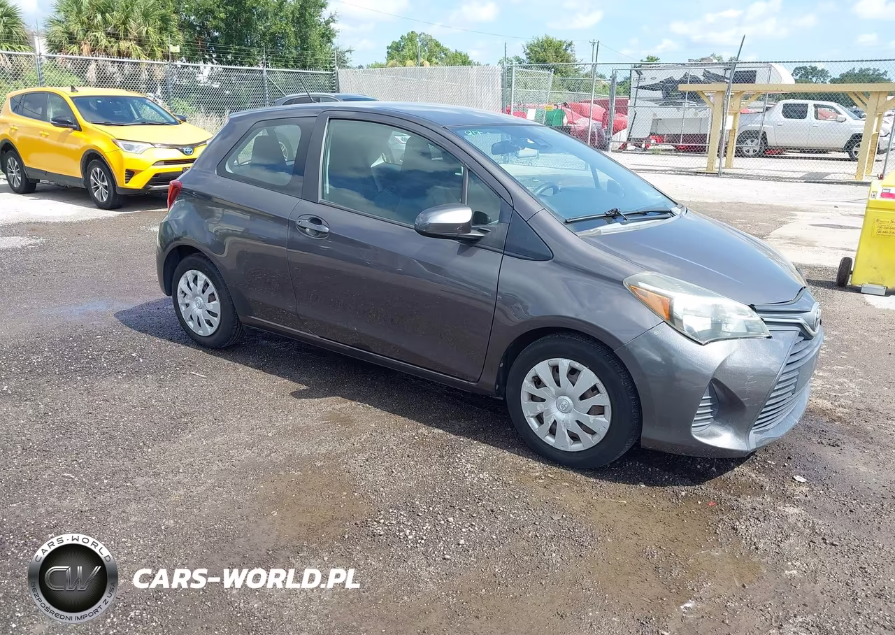 2017 Toyota Yaris L – zdjęcie 1 z 11