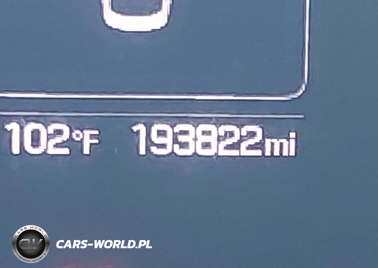 2016 Hyundai Sonata Sport VIN:5NPE34AF8GH430024 - 15