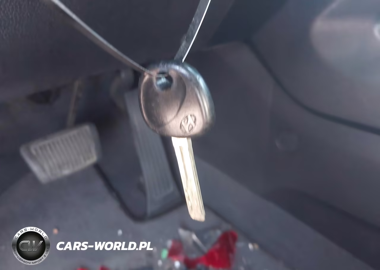 2012 Hyundai Tucson Limited VIN:KM8JUCACXCU537535 - 11