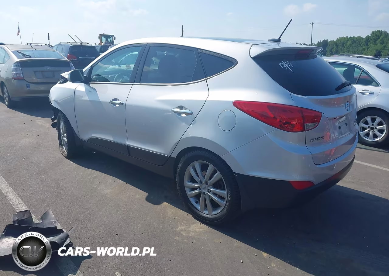 2012 Hyundai Tucson Limited VIN:KM8JUCACXCU537535 - 3