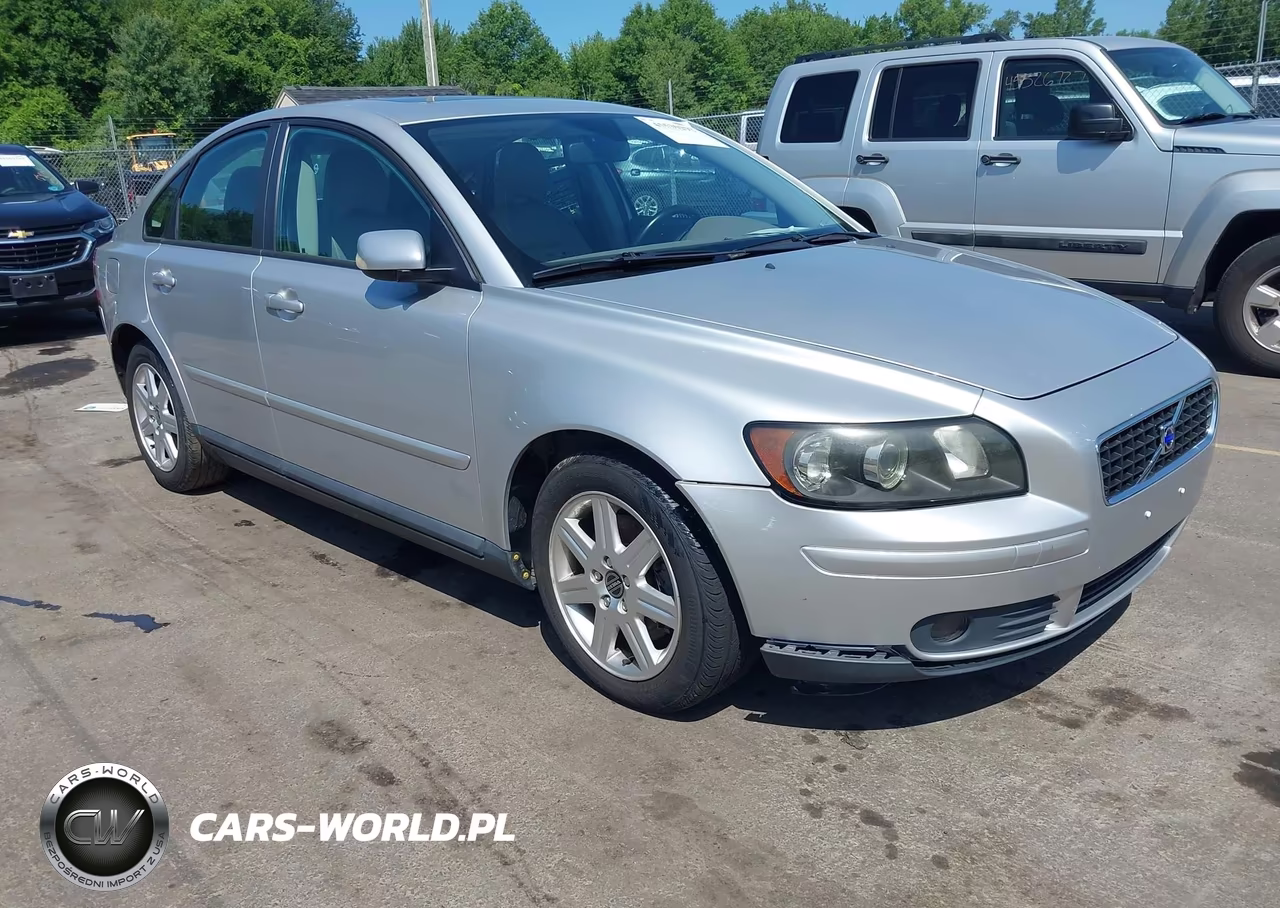 2004 Volvo S40 T5