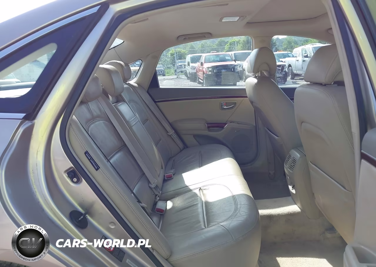 2008 Hyundai Azera Limited VIN:KMHFC46F88A263021 - 8