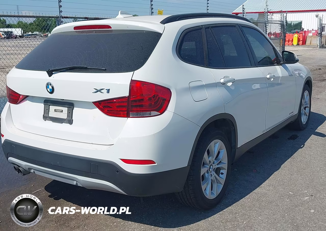 2013 BMW X1 xDrive28I VIN:WBAVL1C51DVR85926 - 4
