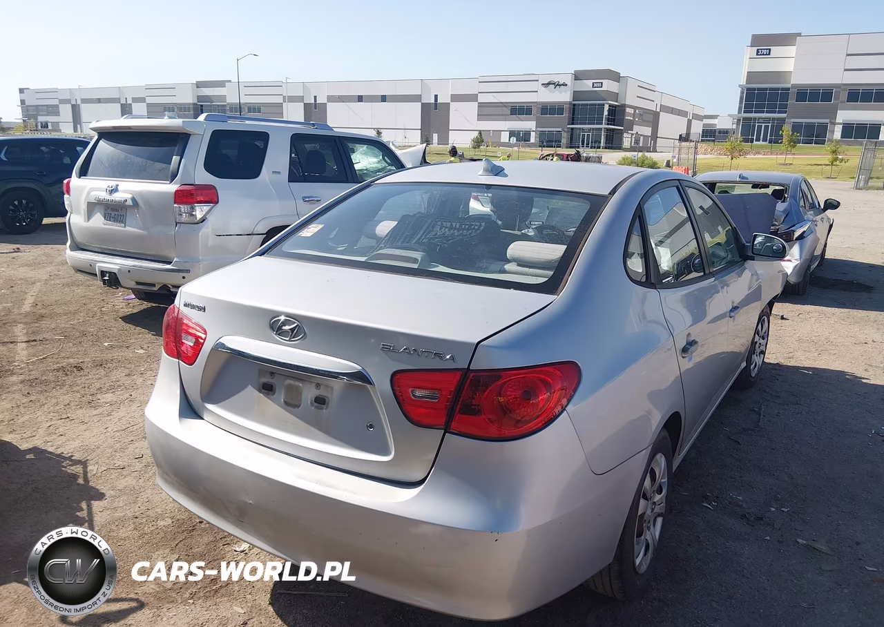 2010 Hyundai Elantra Gls VIN:KMHDU4AD4AU841517 - 4
