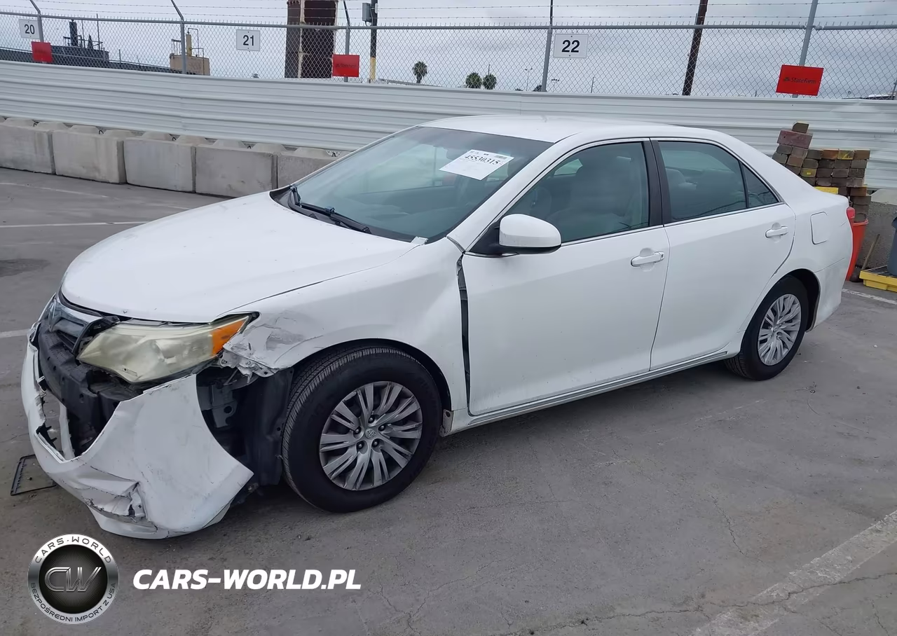 2014 Toyota Camry Le VIN:4T4BF1FK4ER399602 - 2