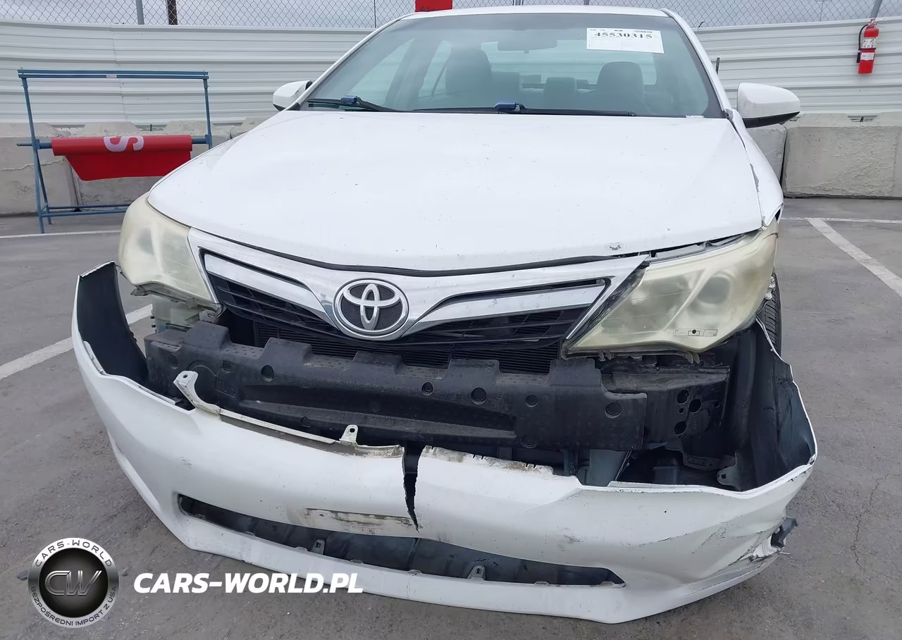 2014 Toyota Camry Le VIN:4T4BF1FK4ER399602 - 6