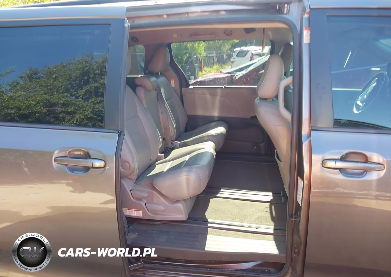 2015 Toyota Sienna Le 8 Passenger VIN:5TDKK3DC0FS580543 - 8