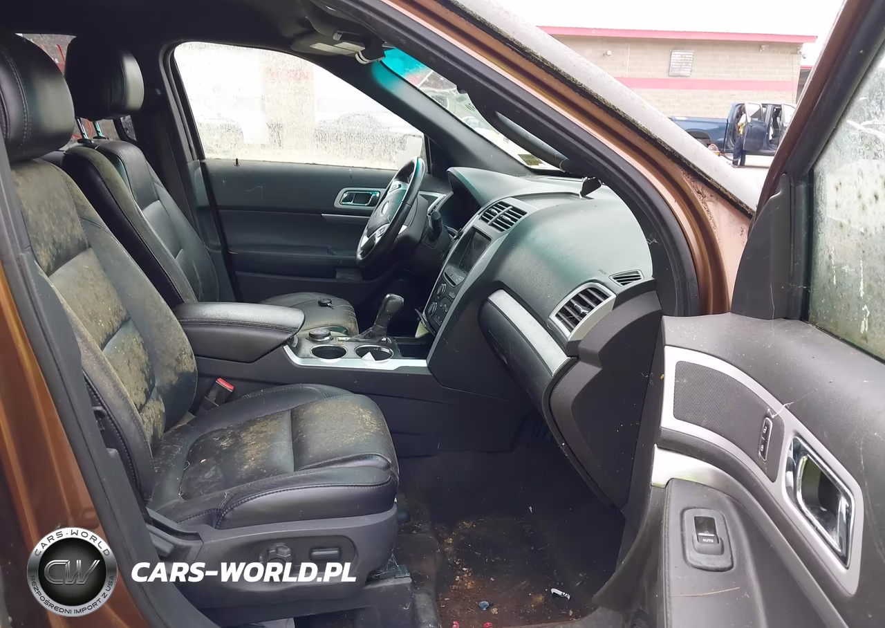 2012 Ford Explorer Xlt VIN:1FMHK8D88CGB04013 - 5