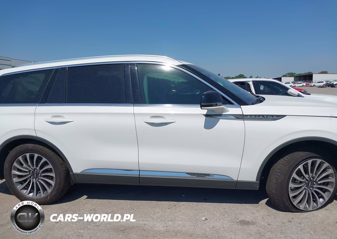 2021 Lincoln Aviator Reserve VIN:5LM5J7WC3MGL07844 - 13