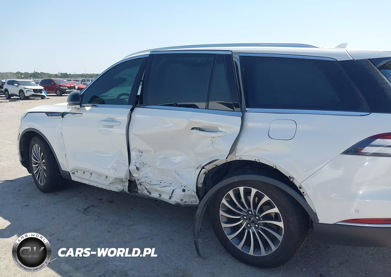 2021 Lincoln Aviator Reserve VIN:5LM5J7WC3MGL07844 - 14