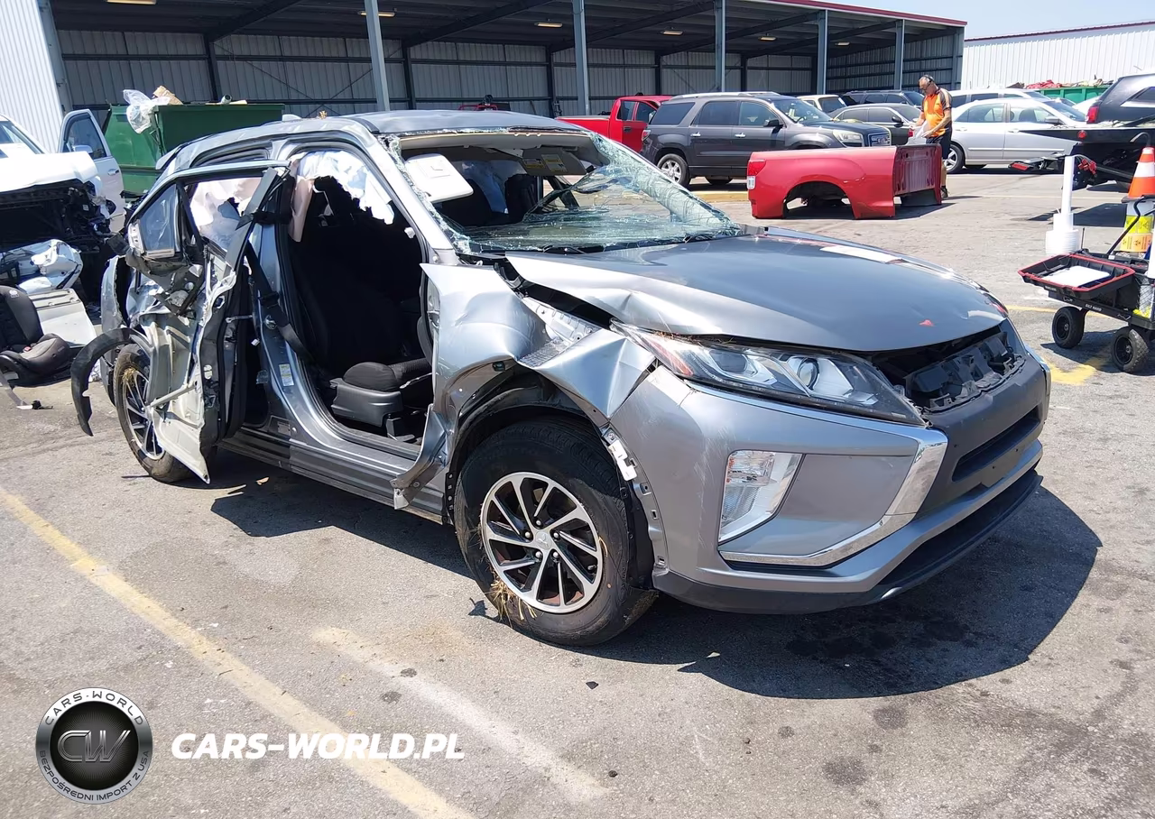 2020 Mitsubishi Eclipse Cross Es 1.5T – zdjęcie 1 z 13