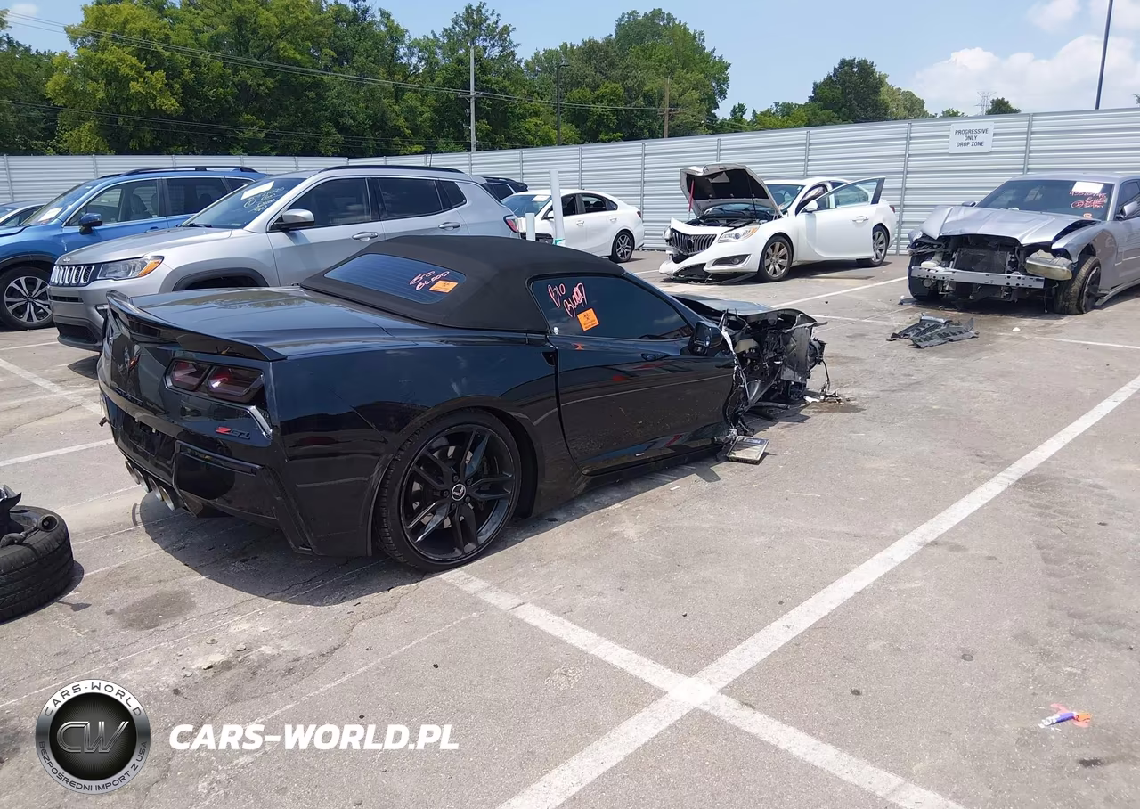 2015 Chevrolet Corvette Stingray Z51 VIN:1G1YK3D72F5101356 - 4
