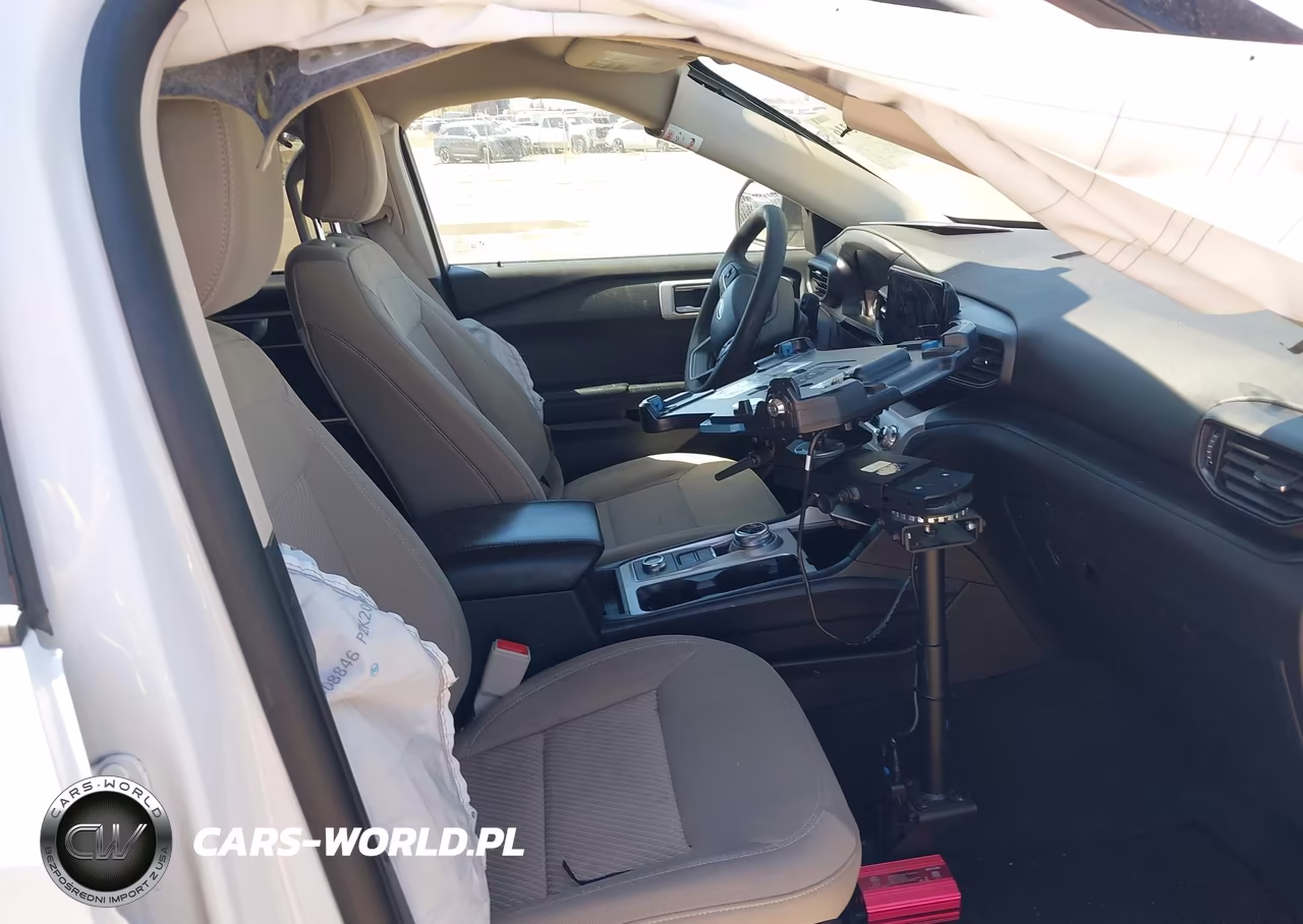 2023 Ford Explorer VIN:1FMSK8BH7PGA83220 - 5