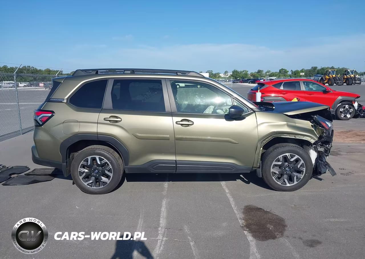 2025 Subaru Forester Premium VIN:JF2SLDBC6SH457559 - 14