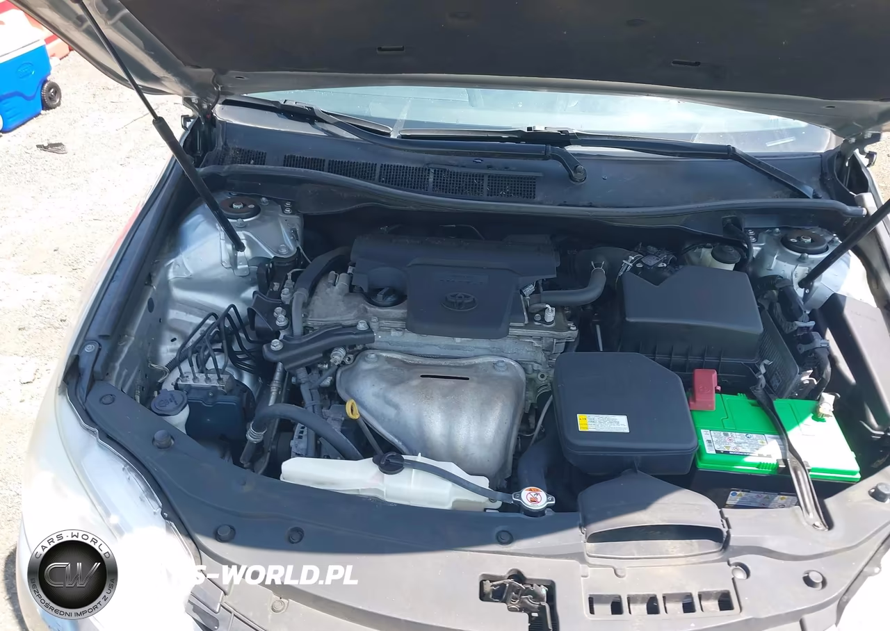2016 Toyota Camry Le VIN:4T4BF1FK5GR554032 - 10