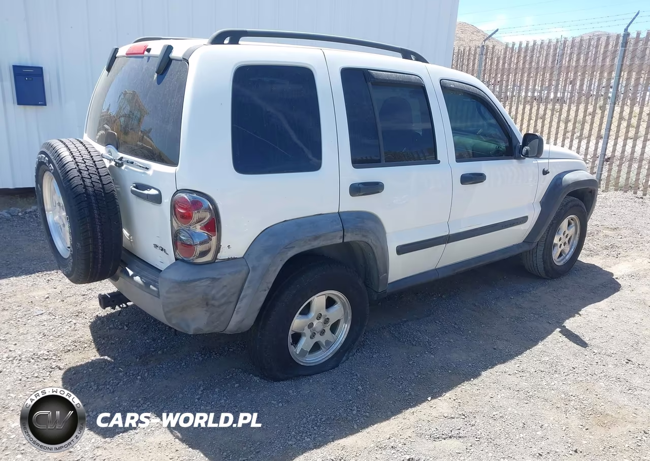 2006 Jeep Liberty Sport VIN:1J4GL48K46W289953 - 4