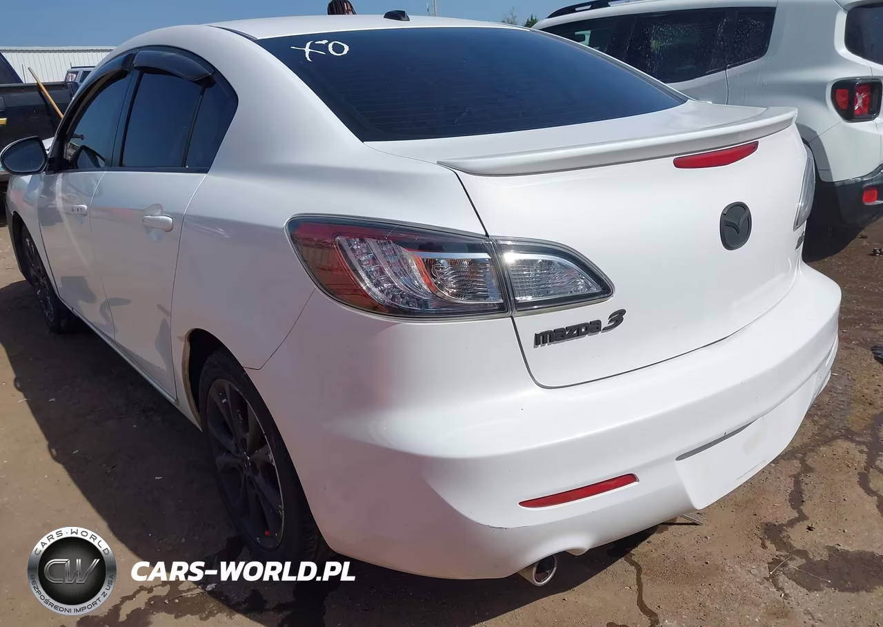 2011 Mazda Mazda3 S Grand Touring VIN:JM1BL1W66B1380900 - 3