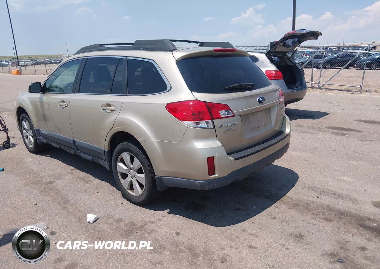 2010 Subaru Outback 2.5I Premium