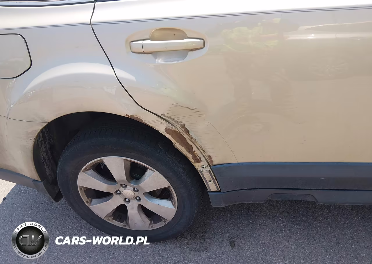 2010 Subaru Outback 2.5I Premium VIN:4S4BRCFCXA3368957 - 14