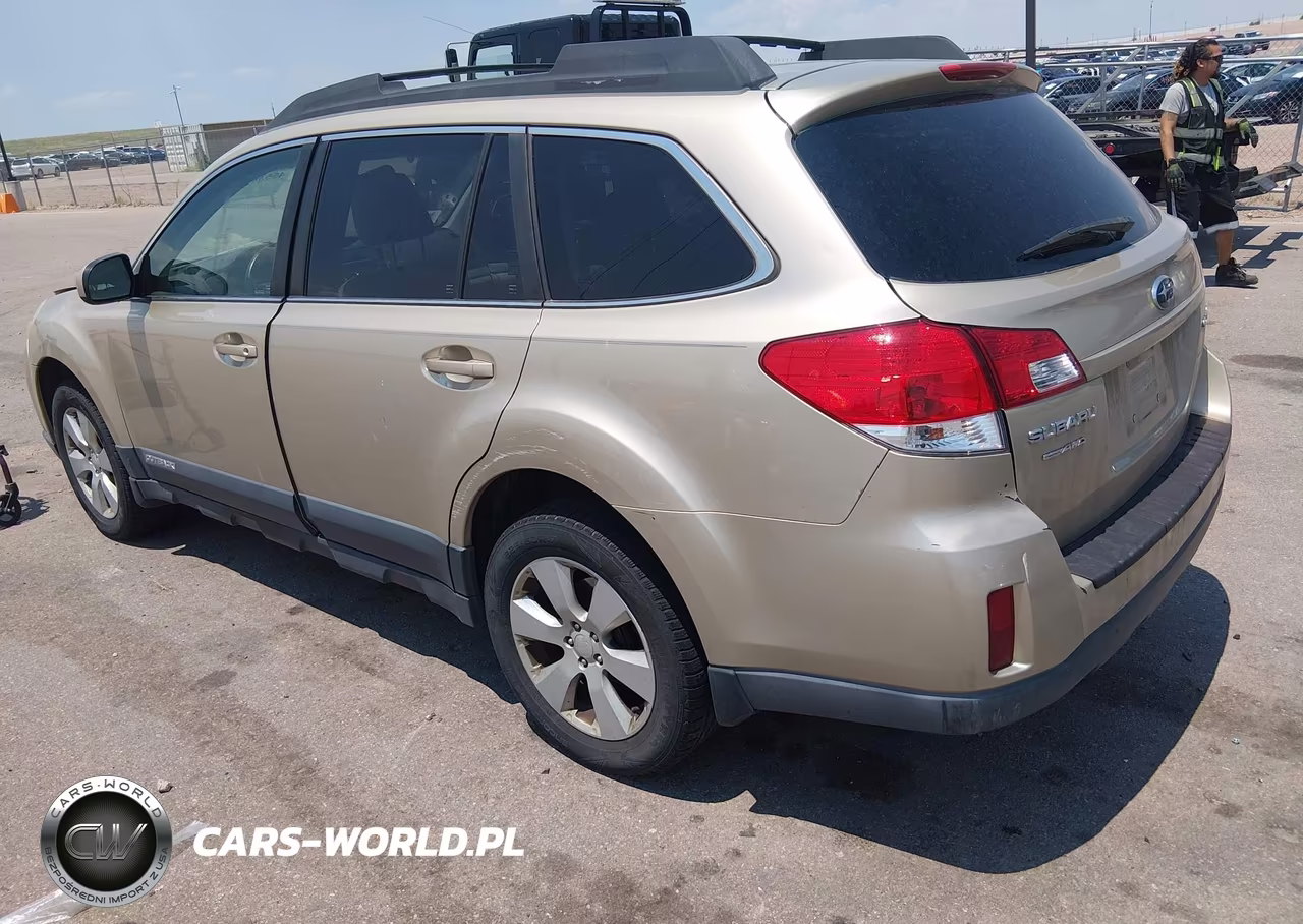 2010 Subaru Outback 2.5I Premium VIN:4S4BRCFCXA3368957 - 3
