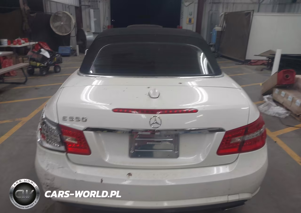 2011 Mercedes-Benz E 550 VIN:WDDKK7CF8BF071609 - 17