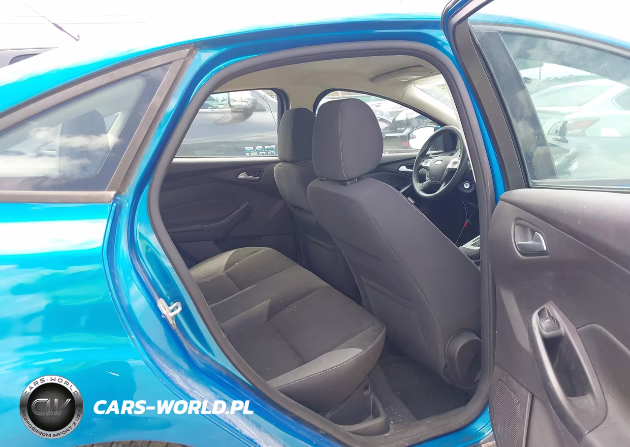 2014 Ford Focus Se VIN:1FADP3F29EL137859 - 8