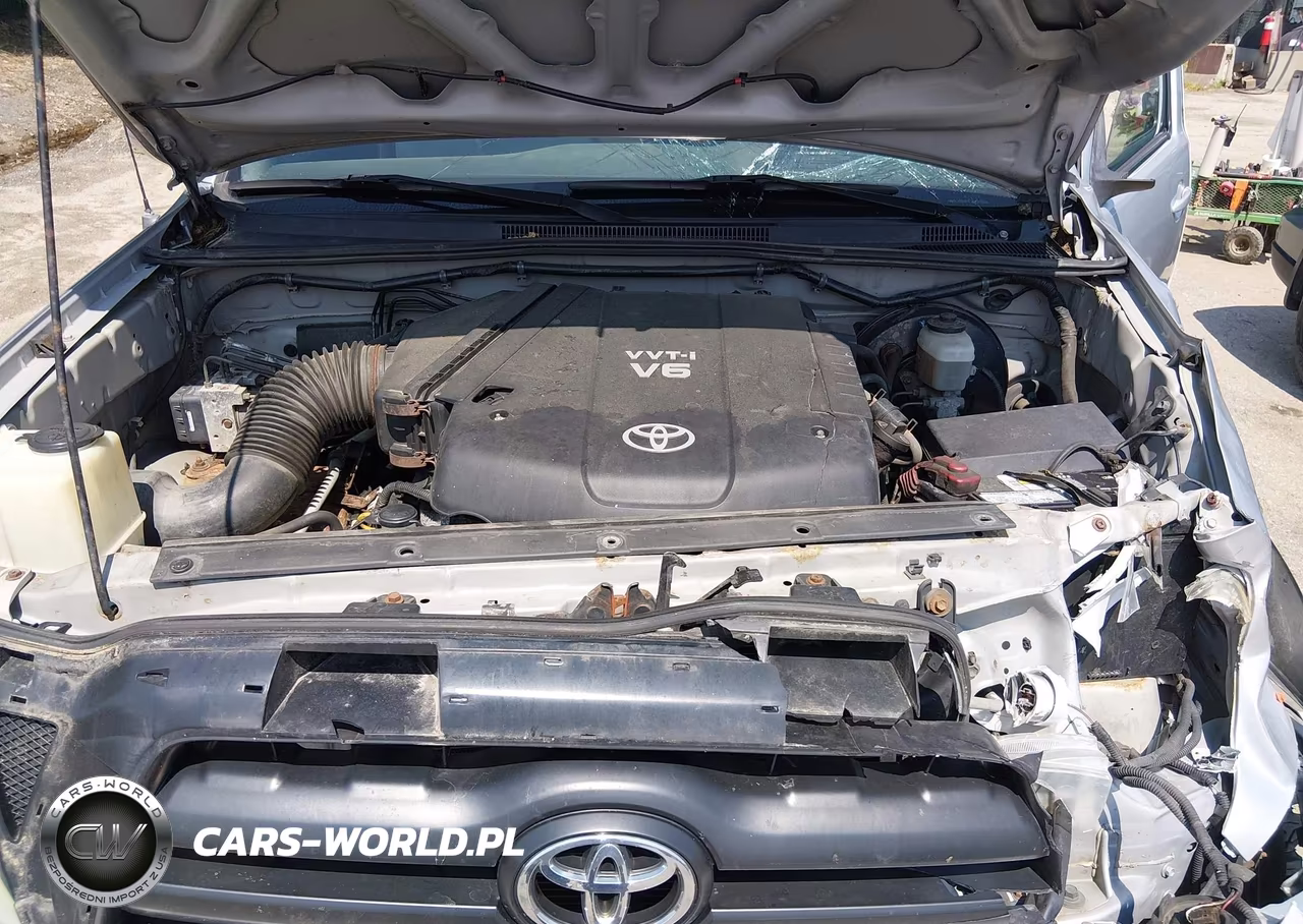 2008 Toyota Tacoma Base V6 VIN:5TEUU42N78Z523257 - 10