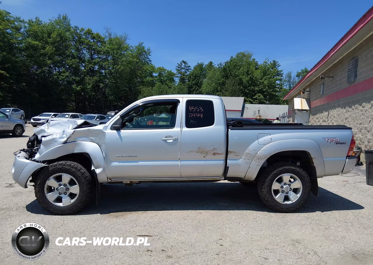 2008 Toyota Tacoma Base V6 VIN:5TEUU42N78Z523257 - 15