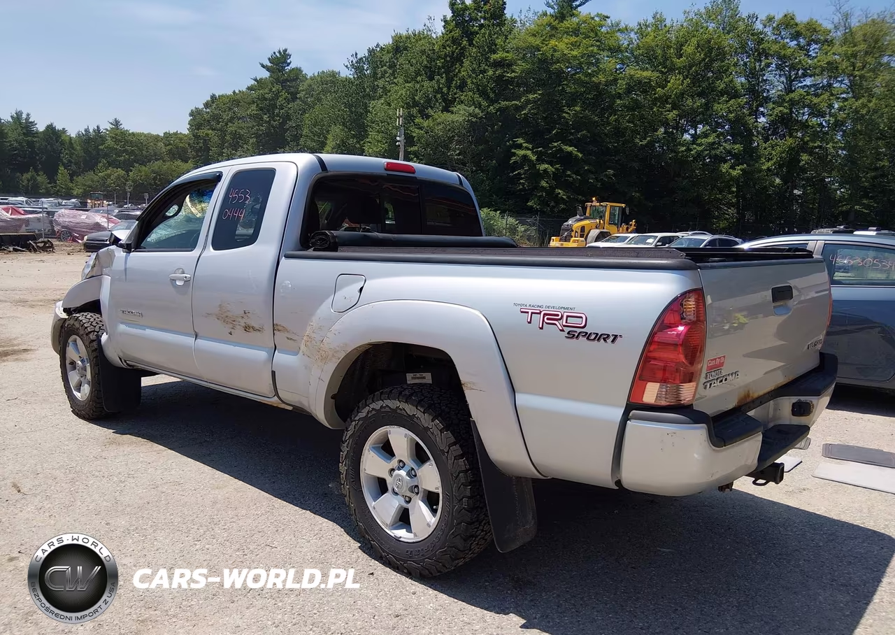 2008 Toyota Tacoma Base V6 VIN:5TEUU42N78Z523257 - 3