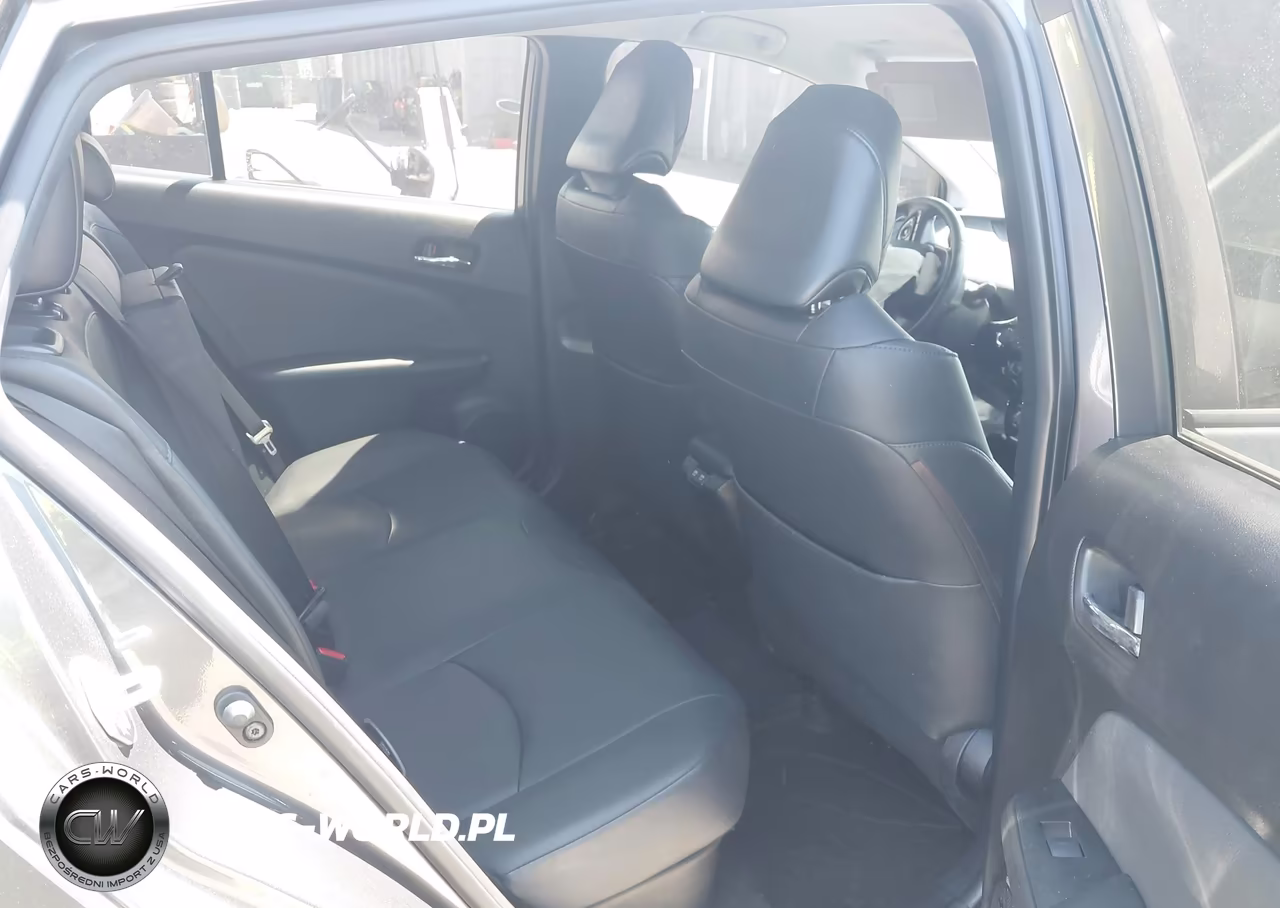 TOYOTA PRIUS LE VIN:JTDL9RFU8L3018802 - 8