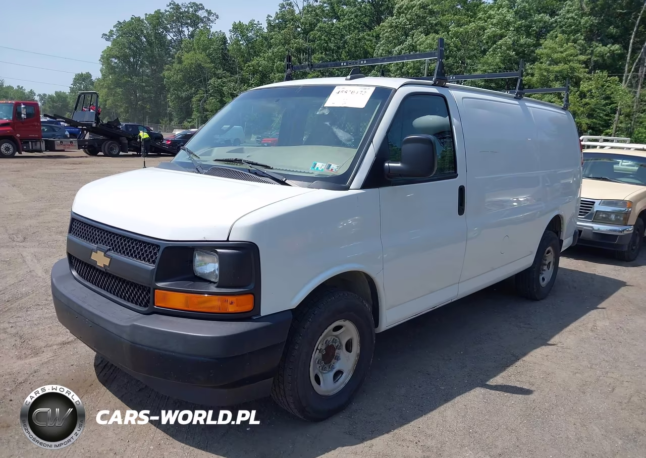 2017 Chevrolet Express 2500 Work Van VIN:1GCWGAFFXH1299557 - 2