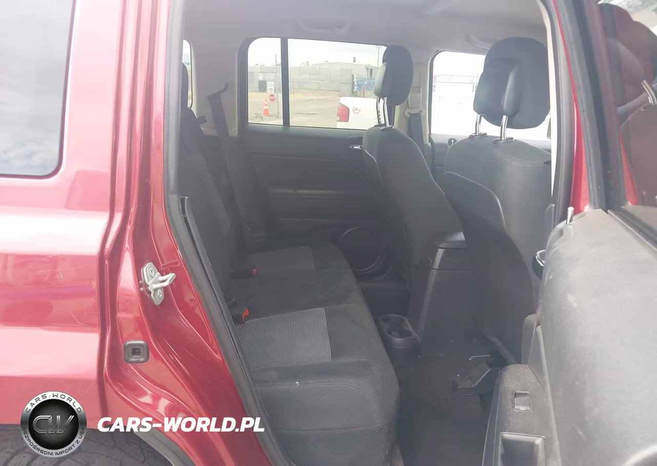 2015 Jeep Patriot Sport VIN:1C4NJRBB6FD248115 - 8