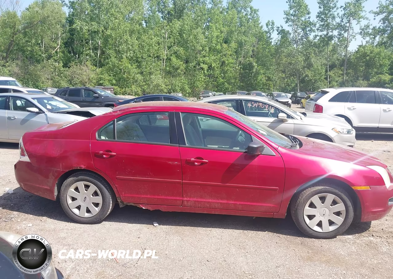 2007 Ford Fusion S VIN:3FAHP06ZX7R260197 - 12