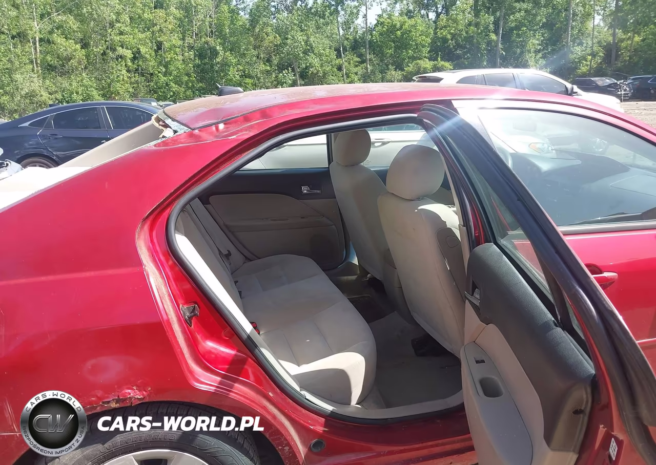 2007 Ford Fusion S VIN:3FAHP06ZX7R260197 - 7