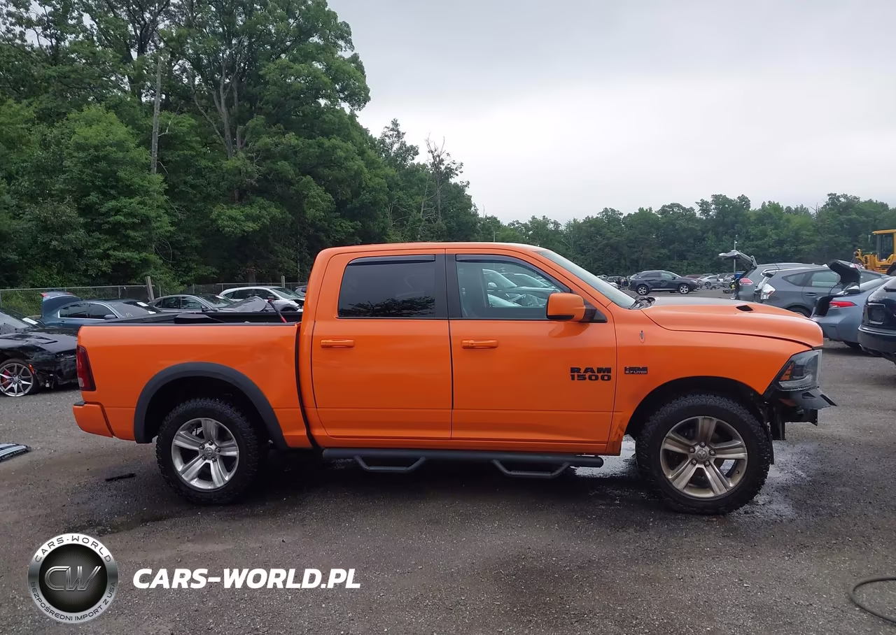 2015 Ram 1500 Sport VIN:1C6RR7MTXFS691259 - 14