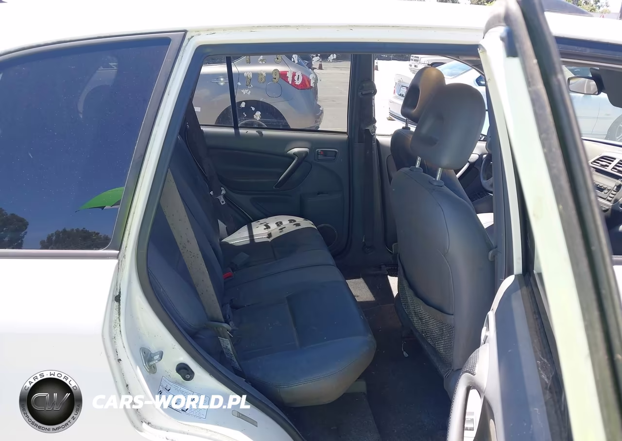2001 Toyota Rav4 VIN:JTEGH20V810024526 - 8