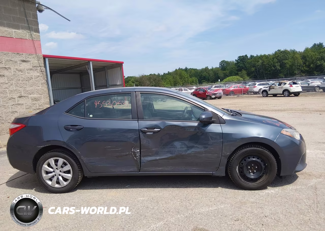 2016 Toyota Corolla Le VIN:2T1BURHE1GC506356 - 12