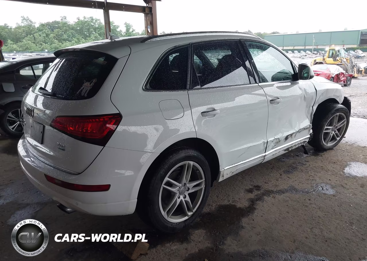 2017 Audi Q5 2.0T Premium VIN:WA1L2AFP8HA045995 - 4