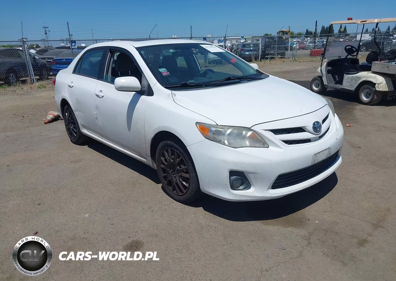 2012 Toyota Corolla Le – zdjęcie 1 z 16
