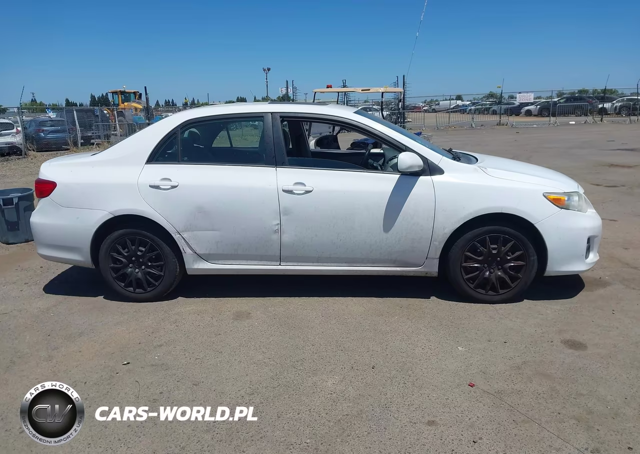 2012 Toyota Corolla Le VIN:2T1BU4EE7CC755942 - 13