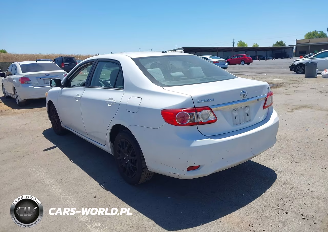 2012 Toyota Corolla Le VIN:2T1BU4EE7CC755942 - 3