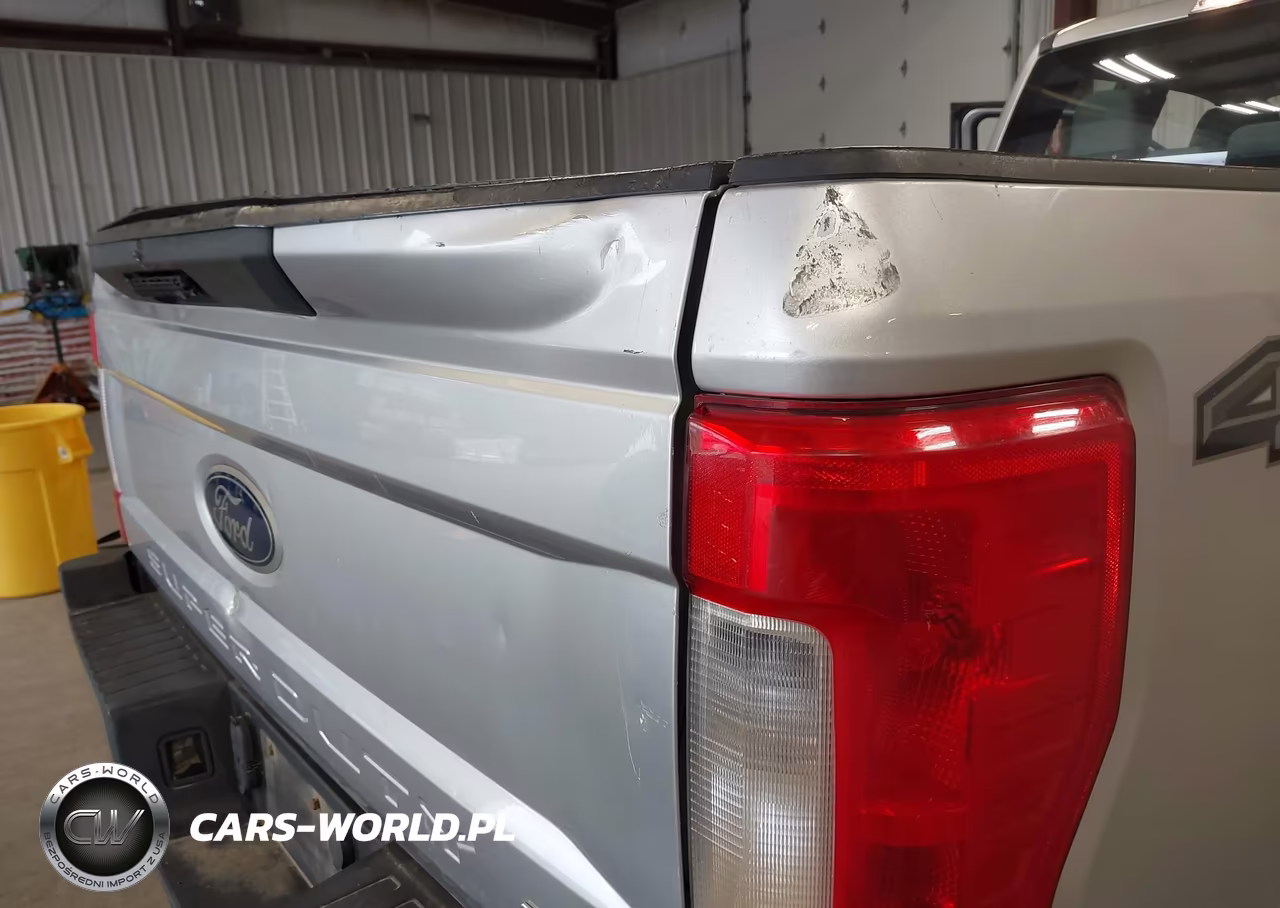 2018 Ford F-250 Lariat-Xl-Xlt VIN:1FT7X2B68JEC83940 - 14