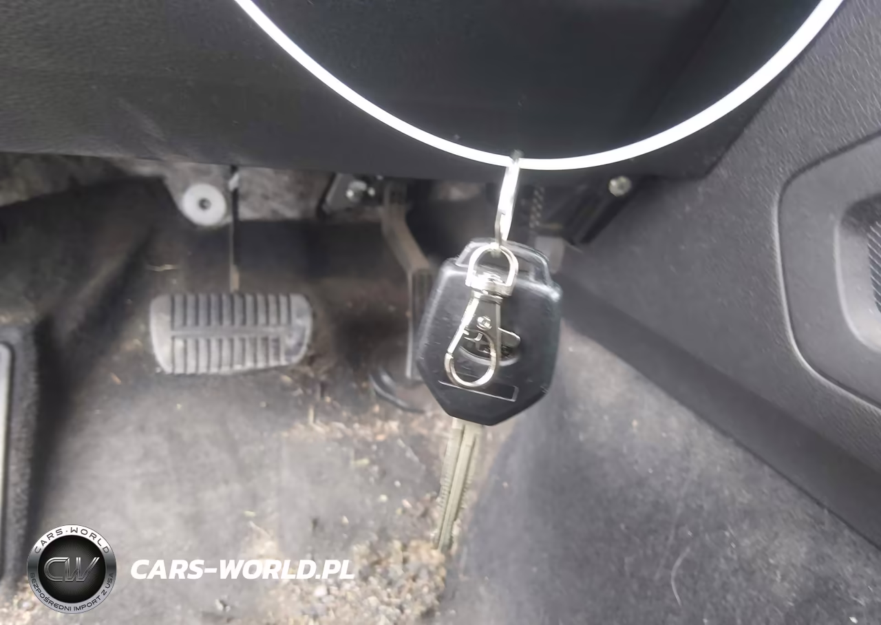 2015 Subaru Forester 2.5I Premium VIN:JF2SJADC8FH518319 - 11