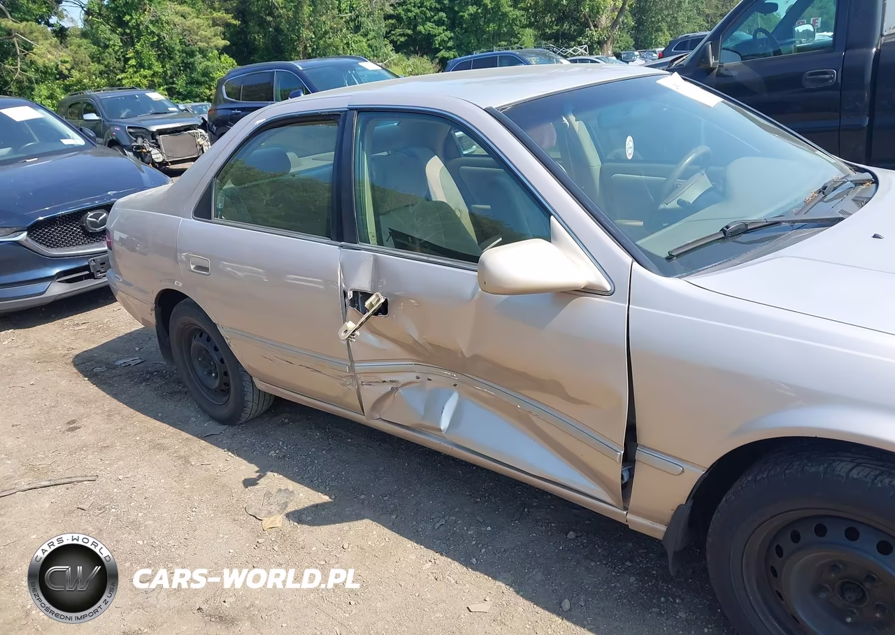 1999 Toyota Camry Le VIN:4T1BG22K9XU912381 - 6