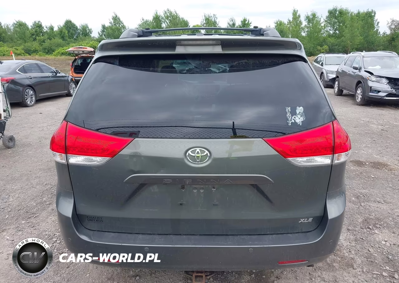 2012 Toyota Sienna Xle V6 8 Passenger VIN:5TDYK3DC3CS249672 - 16