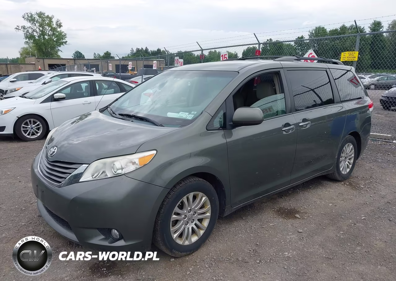 2012 Toyota Sienna Xle V6 8 Passenger VIN:5TDYK3DC3CS249672 - 2
