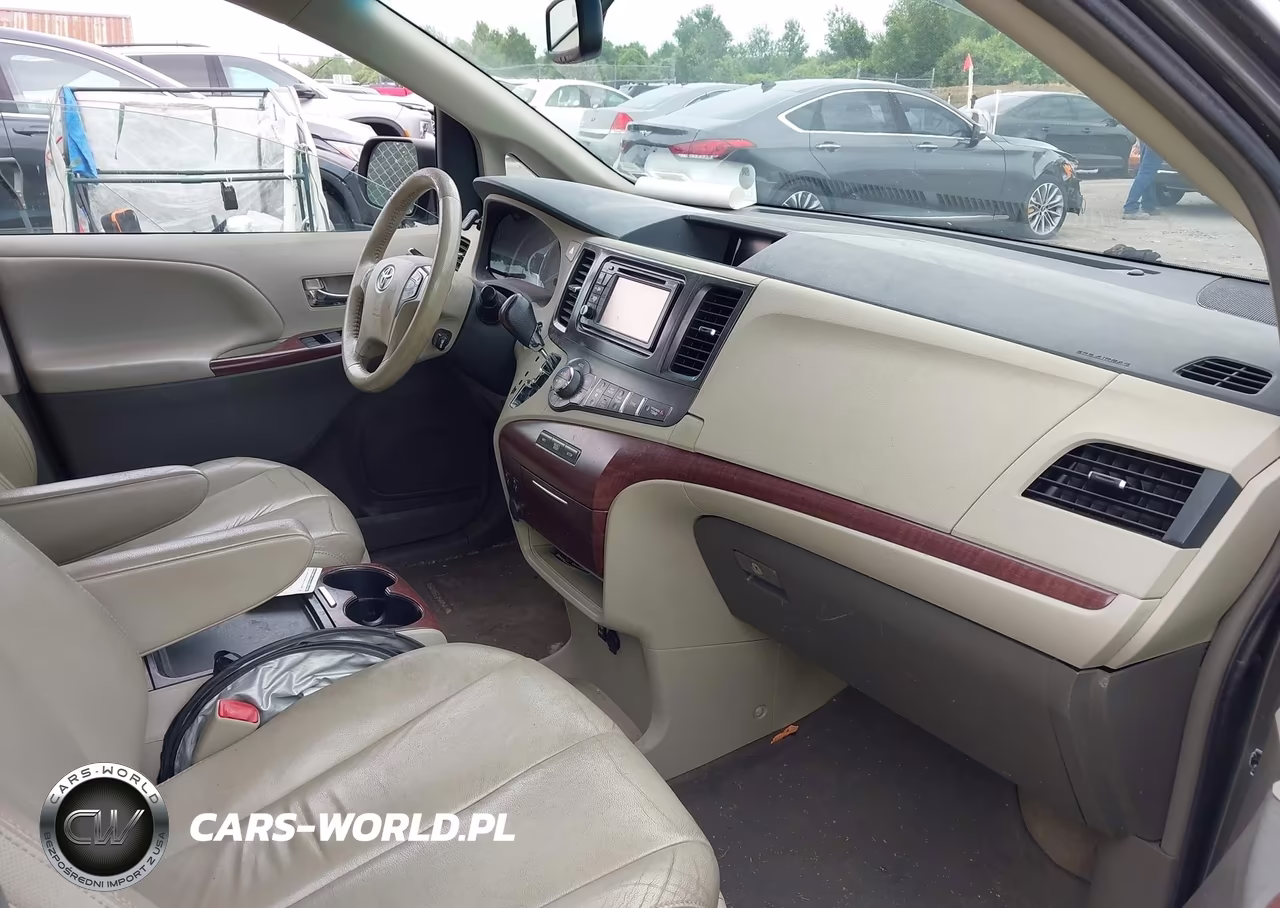 2012 Toyota Sienna Xle V6 8 Passenger VIN:5TDYK3DC3CS249672 - 5
