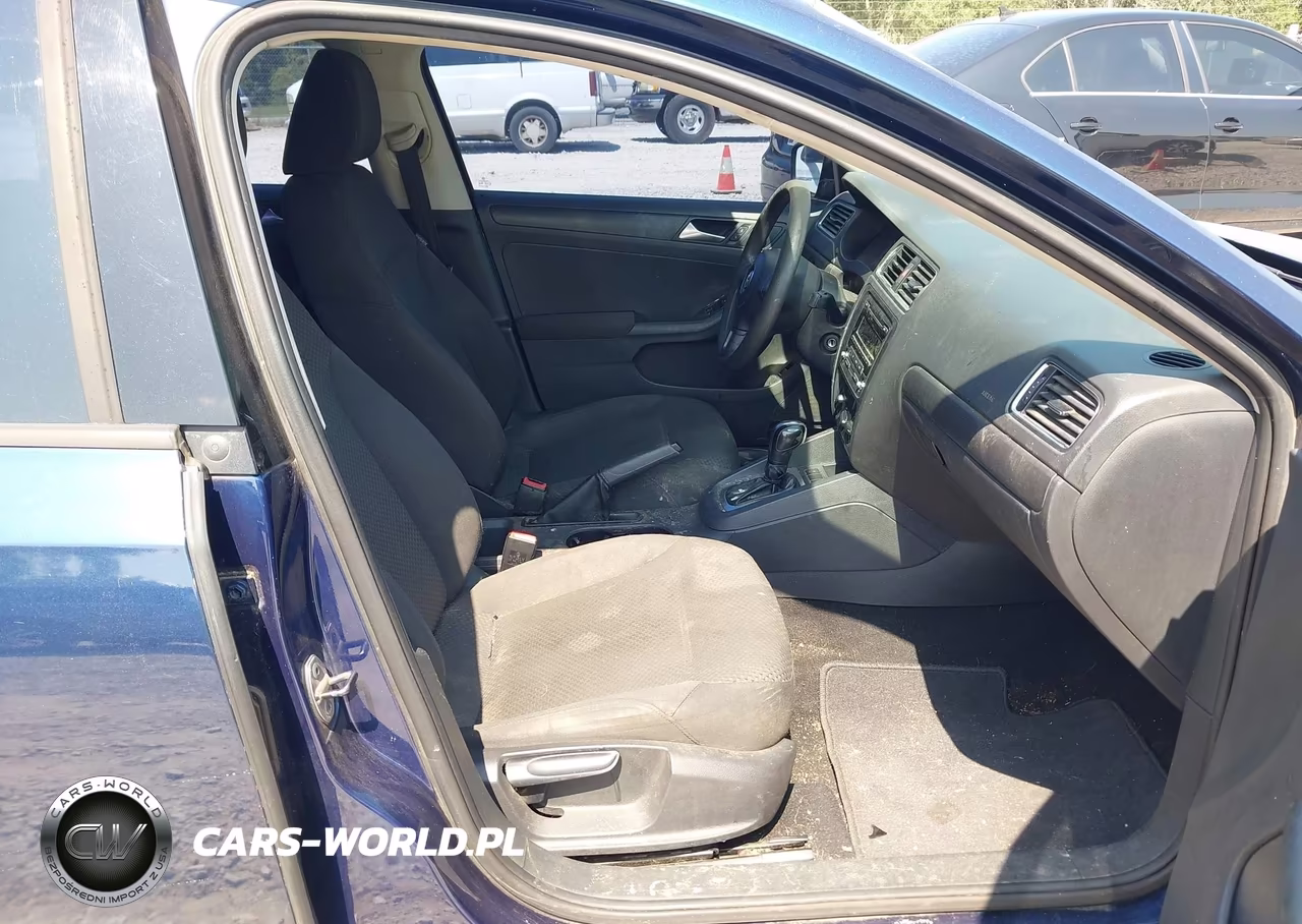2012 Volkswagen Jetta 2.0L S VIN:3VW2K7AJ8CM405346 - 5