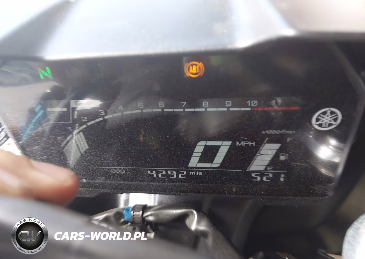 2025 Yamaha Yzfr7 VIN:JYARM38E3SA018174 - 7