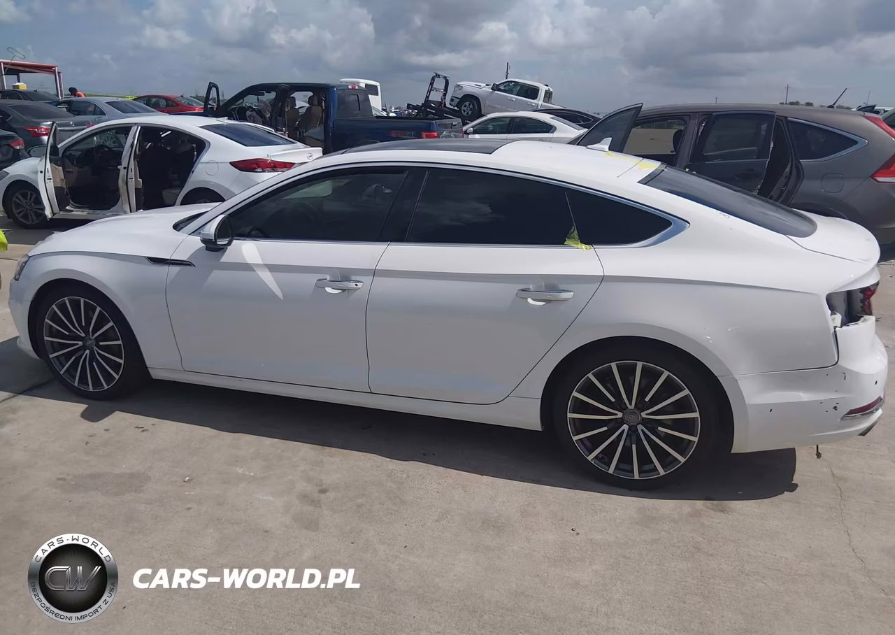 2018 Audi A5 2.0T Premium VIN:WAUBNCF59JA063184 - 14